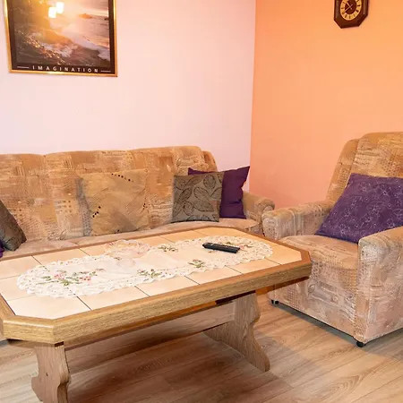 Greifswalder Chaussee